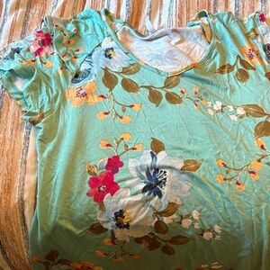 Floral Print Green Women's Top